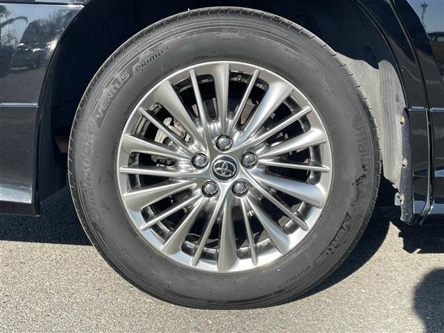 アルファードハイブリッド ＳＲ　Ｃパッケージ　純正ナビ　ＤＶＤ　バックカメラ　モデリスタ製エアロ　ＢＳＭ　サンルーフ　純正フリップダウン　レザーシート　シートヒーター　ベンチレーション　パワーバックドア　デジタルインナーミラー　両側パワスラ（23枚目）