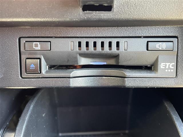 アルファードハイブリッド ＳＲ　Ｃパッケージ　純正ナビ　ＤＶＤ　バックカメラ　モデリスタ製エアロ　ＢＳＭ　サンルーフ　純正フリップダウン　レザーシート　シートヒーター　ベンチレーション　パワーバックドア　デジタルインナーミラー　両側パワスラ（40枚目）