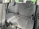 【サードシート】３列目もゆとりがあり居心地よくお過ごしいただけます。掲載箇所以外にご希望の写真がございましたらお気軽にお問い合わせ下さい。フロアマットは汚れが気になる場合は新品のご注文も承ります。
