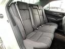【後部座席】大人が座っても余裕のある広さです！！頭上や足元のスペースも広く取ってあります！