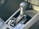 【シフトレバー】シフトの操作がしやすく快適なドライブを楽しんでいただけます。