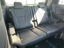 【サードシート】３列目もゆとりがあり居心地よくお過ごしいただけます。掲載箇所以外にご希望の写真がございましたらお気軽にお問い合わせ下さい。フロアマットは汚れが気になる場合は新品のご注文も承ります。