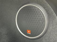 【ＪＢＬ（プレミアムサウンド）】トヨタでお出かけの際には、ぜひ素敵な音楽体験を！ありふれた一日にも特別な体験を！ドライブの時間を上質な音楽でお楽しみいただけるサウンドシステムが搭載されています♪ 7