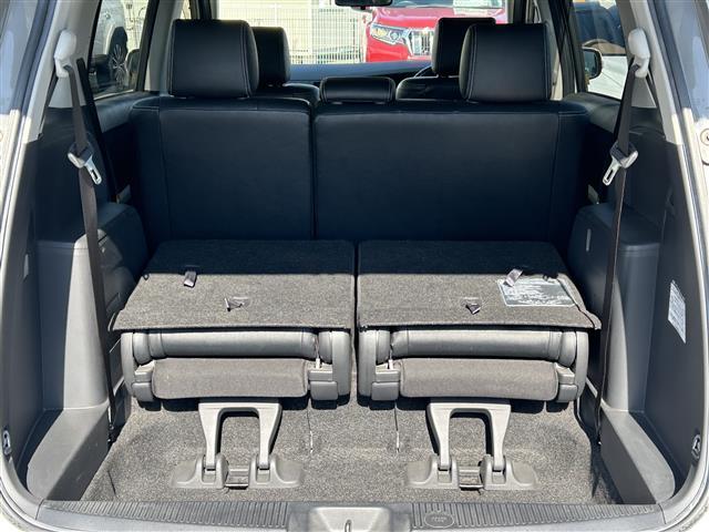 アイシス プラタナ　Ｖセレクションホワイトインテリアパッケージ　両側ハ゜ワスラ／３列シート／ＤラーＯＰ純ナヒ゛／ＡＭ／ＦＭ／ＤＶＤ／ワンセク゛／ＢＴ／Ｂカメラ／エンシ゛ンスタートホ゛タン／フロント／リア／エアロ／スマートキー／スヘ゜アキー／ＡＢＳ／Ｗエアハ゛ック゛（4枚目）