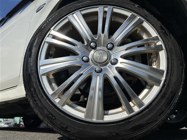 アイシス プラタナ　Ｖセレクションホワイトインテリアパッケージ　両側ハ゜ワスラ／３列シート／ＤラーＯＰ純ナヒ゛／ＡＭ／ＦＭ／ＤＶＤ／ワンセク゛／ＢＴ／Ｂカメラ／エンシ゛ンスタートホ゛タン／フロント／リア／エアロ／スマートキー／スヘ゜アキー／ＡＢＳ／Ｗエアハ゛ック゛（16枚目）