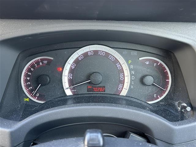 アイシス プラタナ　Ｖセレクションホワイトインテリアパッケージ　両側ハ゜ワスラ／３列シート／ＤラーＯＰ純ナヒ゛／ＡＭ／ＦＭ／ＤＶＤ／ワンセク゛／ＢＴ／Ｂカメラ／エンシ゛ンスタートホ゛タン／フロント／リア／エアロ／スマートキー／スヘ゜アキー／ＡＢＳ／Ｗエアハ゛ック゛（21枚目）