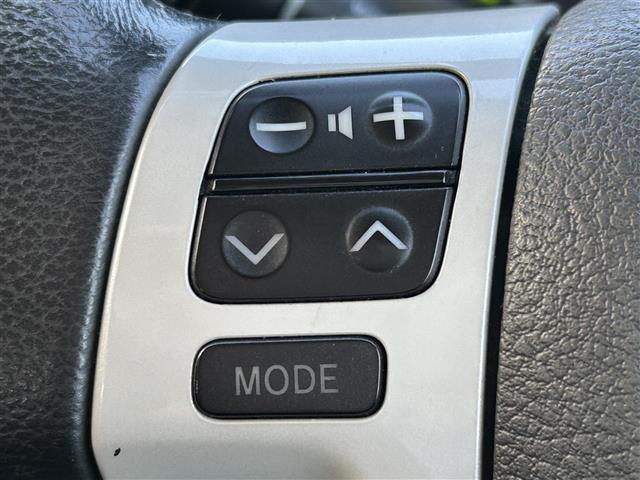 アイシス プラタナ　Ｖセレクションホワイトインテリアパッケージ　両側ハ゜ワスラ／３列シート／ＤラーＯＰ純ナヒ゛／ＡＭ／ＦＭ／ＤＶＤ／ワンセク゛／ＢＴ／Ｂカメラ／エンシ゛ンスタートホ゛タン／フロント／リア／エアロ／スマートキー／スヘ゜アキー／ＡＢＳ／Ｗエアハ゛ック゛（24枚目）