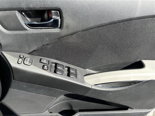 アイシス プラタナ　Ｖセレクションホワイトインテリアパッケージ　両側ハ゜ワスラ／３列シート／ＤラーＯＰ純ナヒ゛／ＡＭ／ＦＭ／ＤＶＤ／ワンセク゛／ＢＴ／Ｂカメラ／エンシ゛ンスタートホ゛タン／フロント／リア／エアロ／スマートキー／スヘ゜アキー／ＡＢＳ／Ｗエアハ゛ック゛（29枚目）