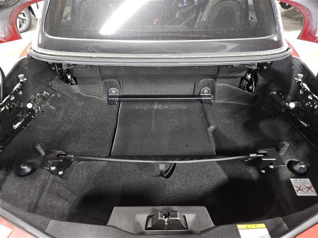 コペン ローブ 純正ナビ フルセグ ETC LEDヘッドライト ブラックインテリアパック ロッソモデロマフラー 純正16インチアルミ アイドリングストップ トランクリッドイージクローザー スマートキー 禁煙車(8枚目)