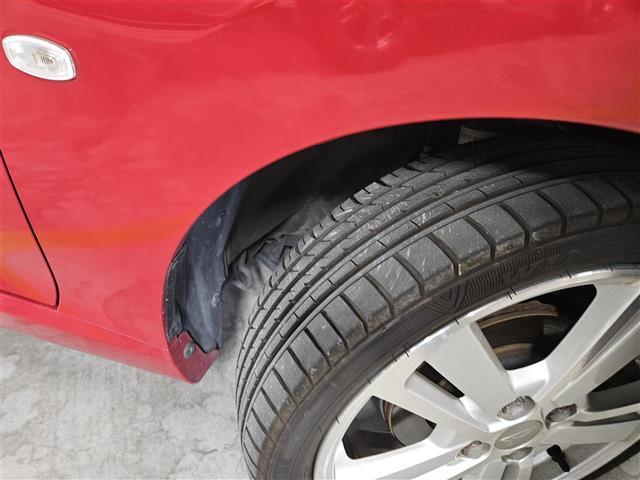 コペン ローブ 純正ナビ フルセグ ETC LEDヘッドライト ブラックインテリアパック ロッソモデロマフラー 純正16インチアルミ アイドリングストップ トランクリッドイージクローザー スマートキー 禁煙車(40枚目)