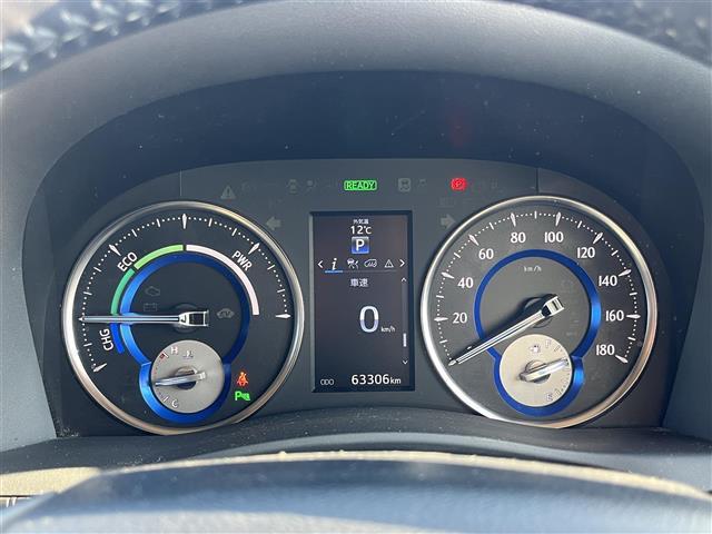 ヴェルファイアハイブリッド Ｘ　社外ナビ　８人乗り　後席モニター　ＥＴＣ　ＰＳドア（30枚目）