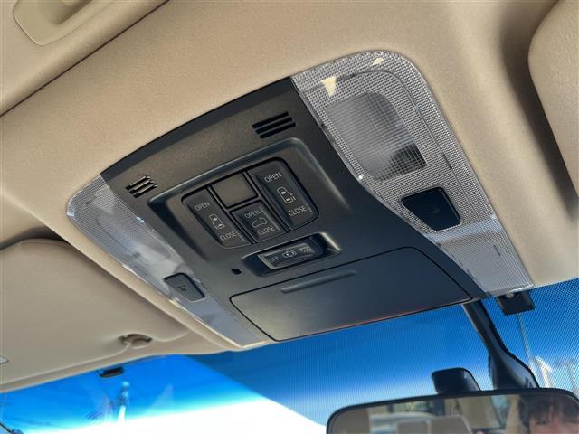 ヴェルファイアハイブリッド Ｘ　社外ナビ　８人乗り　後席モニター　ＥＴＣ　ＰＳドア（33枚目）