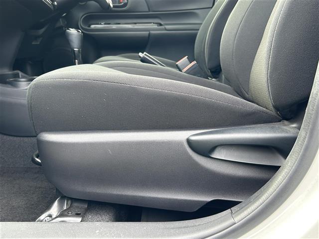 アクア Sスタイルブラック 純ナビ ETC ドラレコ Bカメラ 衝突軽減(17枚目)