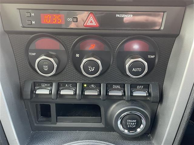 86 GTリミテッド 社外ナビ/ETC/オートライト/AAC/ワンセグTV/シートヒーター/TRDエアロ/横滑り防止装置/純正アルミホイール(9枚目)