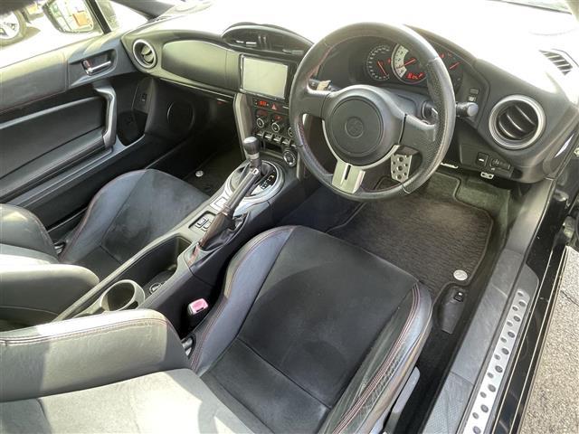 86 GTリミテッド 社外ナビ/ETC/オートライト/AAC/ワンセグTV/シートヒーター/TRDエアロ/横滑り防止装置/純正アルミホイール(22枚目)