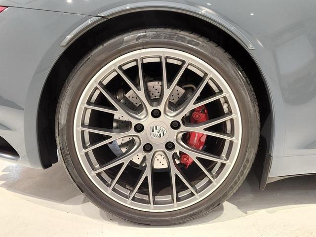９１１ ９１１カレラＳ　グラファイトブルーメタリックＲＳスパイダＡＷ（26枚目）