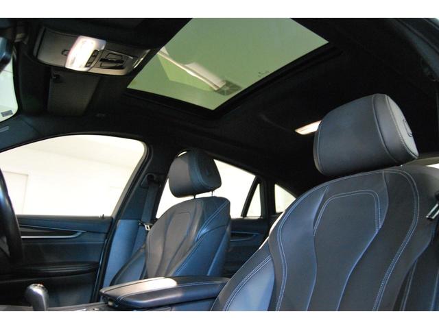 Ｘ６ Ｍ ベースグレード　２１インチ純正アルミホイール　サンルーフ　ｈａｒｍａｎ／ｋａｒｄｏｎサウンド　カーボンファイバーインテリア　黒メリノレザー　アダプティブＬＥＤヘッドライト　パークディスタンスコントロール（25枚目）