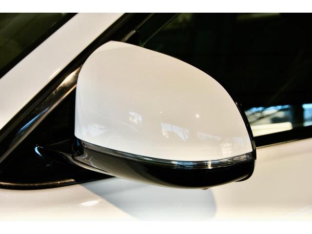 Ｘ６ Ｍ ベースグレード　２１インチ純正アルミホイール　サンルーフ　ｈａｒｍａｎ／ｋａｒｄｏｎサウンド　カーボンファイバーインテリア　黒メリノレザー　アダプティブＬＥＤヘッドライト　パークディスタンスコントロール（40枚目）