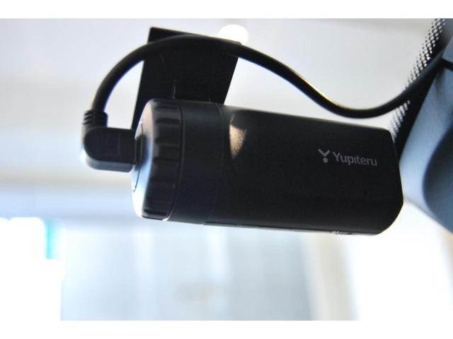 パナメーラ エディション　スポクロ　純正クラリオンナビ　クレスト刻印ヘッドレスト　　ＥＴＣ　ＴＶ　バックカメラ　シートヒーター　パワーシート　パワーリアゲート　ＢＯＳＥスピーカー　ドライブレコーダー　レーダー探知機（40枚目）