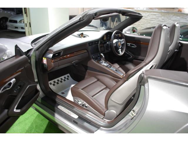 ９１１ ９１１カブリオレ　ターボＰＤＫ　エスプレッソ＆マホガニーインテリア／スポクロ／ＢＯＳＥサウンド／ＰＤＬＳプラス／フロントリフト／ブラインドスポット／アダプティブクルコン／レーンチェンジアシスト／アダプティブスポーツシートプラス（24枚目）