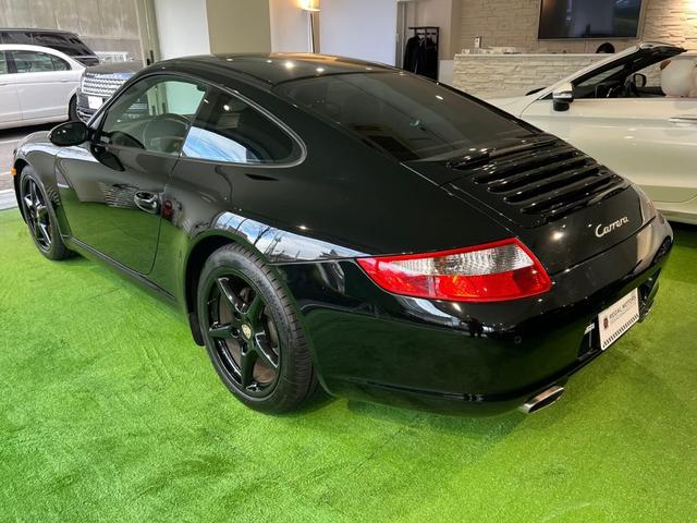 ９１１ ９１１カレラ　サンルーフ　フルレザー６速ＭＴ　ＥＴＣ　ドラレコ（6枚目）