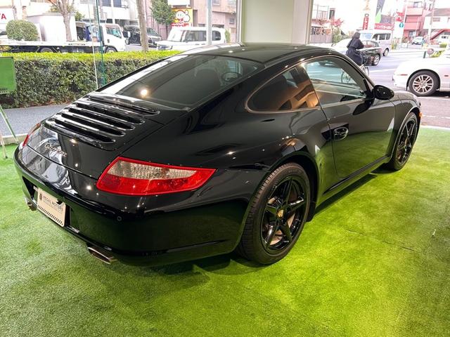 ９１１ ９１１カレラ　サンルーフ　フルレザー６速ＭＴ　ＥＴＣ　ドラレコ（7枚目）
