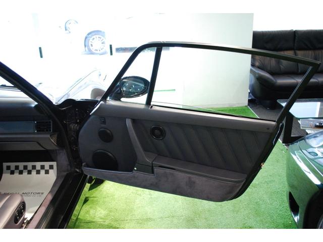 ９１１ ９１１カレラ４　４ＷＤ　ジュビリー３０周年記念限定車正規輸入２０台（16枚目）