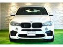 Ｘ６ Ｍ ベースグレード　２１インチ純正アルミホイール　サンルーフ　ｈａｒｍａｎ／ｋａｒｄｏｎサウンド　カーボンファイバーインテリア　黒メリノレザー　アダプティブＬＥＤヘッドライト　パークディスタンスコントロール（2枚目）