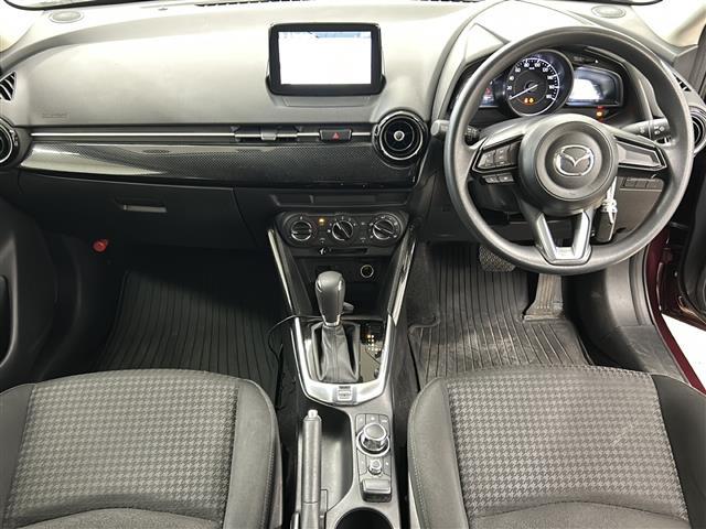 デミオ 13S 純正メーカーナビ/BTA バックカメラ オートリトラミラー ステアリングリモコン スマートキー プッシュスタート(2枚目)