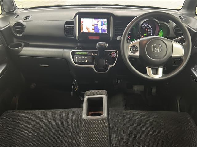 N-BOX G・Lパッケージ 社外メモリナビ(フルセグ/CD/DVD/BTA)バックカメラ 片側パワースライドドア ETC 純正フロアマット チップアップシート ベンチシート 純正ハロゲンヘッドライト スマートキー スペアキー(2枚目)