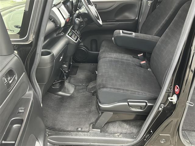 N-BOX G・Lパッケージ 社外メモリナビ(フルセグ/CD/DVD/BTA)バックカメラ 片側パワースライドドア ETC 純正フロアマット チップアップシート ベンチシート 純正ハロゲンヘッドライト スマートキー スペアキー(13枚目)