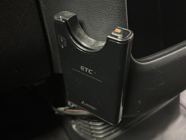 N-BOX G・Lパッケージ 社外メモリナビ(フルセグ/CD/DVD/BTA)バックカメラ 片側パワースライドドア ETC 純正フロアマット チップアップシート ベンチシート 純正ハロゲンヘッドライト スマートキー スペアキー(24枚目)