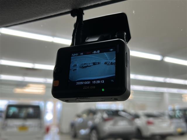 ムーヴキャンバス ストライプスＸ　社外ナビ　フルセグ　バックカメラ　ＥＴＣ　前後ドライブレコーダー　両側パワースライドドア　スマートアシスト　コーナーセンサー　プッシュスタート　スマートキー　オートハイビーム（11枚目）