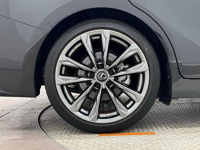 IS IS300 Fスポーツ バックC 追従クルコン 横滑り防止装置 フルセグ DVD ナビTV 盗難防止装置 メモリーナビ パワーウィンドウ ミュージックプレイヤー接続可 パワーシート ETC スマートキー エアバッグ アルミ(20枚目)