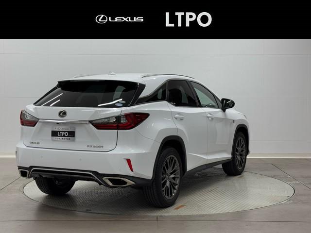 RX RX200t Fスポーツ バックモニター ミュージックプレイヤー接続可 AWD エアバッグ アダプティブクルーズコントロール オートエアコン LEDヘッドランプ パワーシート ワンオーナー ナビ&TV 黒革シート ETC(3枚目)