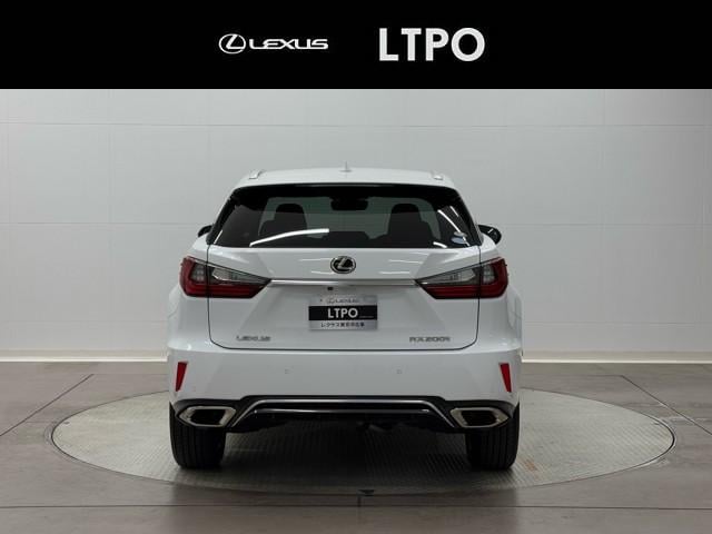 RX RX200t Fスポーツ バックモニター ミュージックプレイヤー接続可 AWD エアバッグ アダプティブクルーズコントロール オートエアコン LEDヘッドランプ パワーシート ワンオーナー ナビ&TV 黒革シート ETC(4枚目)