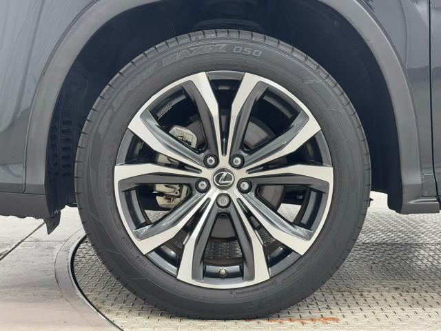 RX RX450h バージョンL ワンオーナ リアカメラ ナビTV 地デジ 本革 メモリナビ 横滑り防止装置 盗難防止装置 記録簿 エアバッグ DVD再生機能 大型サンルーフ ABS LEDライト ミュージックプレイヤー接続可 ETC(20枚目)