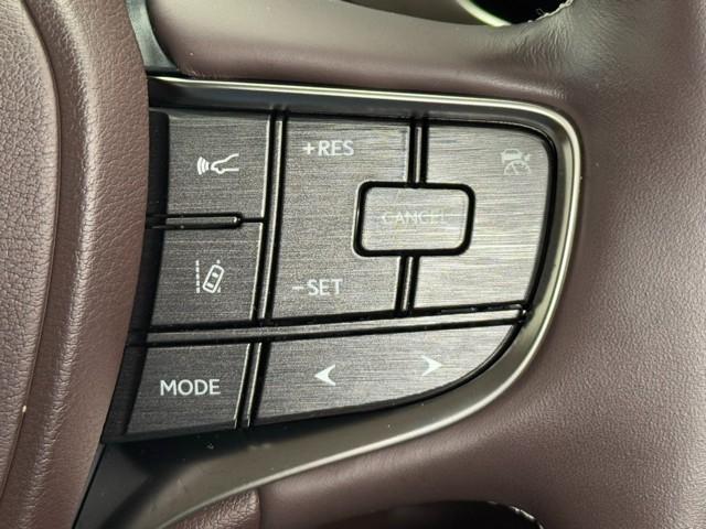 ＬＳ ＬＳ５００ｈ　Ｉパッケージ　４ＷＤ車　エアコン　横滑り防止装置　Ｂカメラ　ワンオーナー　電動シート　ミュージックプレイヤー接続可　スマートキー　メモリーナビ　ＥＴＣ　地デジ　レーダークルーズコントロール　記録簿　寒冷地　キーレス（13枚目）