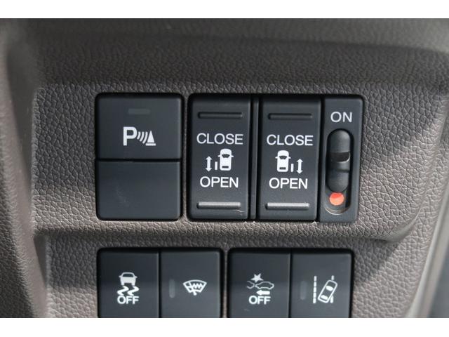 フリード+ G・ホンダセンシング ホンダ認定中古車/ワンオーナー/ドラレコ/ナビ/フルセグ/バックカメラ/USB/Bluetooth/両側パワースライドドア/ETC/シートヒーター/LEDヘッドライト/障害物センサー/衝突軽減ブレーキ(17枚目)