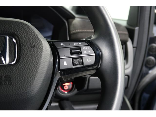 ステップワゴン ｅ：ＨＥＶスパーダプレミアムライン　認定中古車　２年保証付　ワンオーナー　ナビ　Ｂカメラ　ドラレコ　ＥＴＣ　運転支援　全周囲カメラ　マルチカメラ　Ｐテールゲート　Ｗエアコン　両側自動ドア　Ｆセグ　ＵＳＢ接続　クリアランスソナ　クルーズＣ（16枚目）