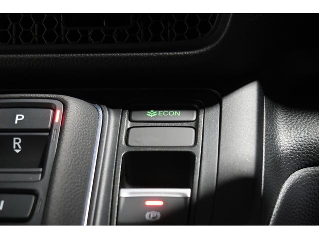 ステップワゴン ｅ：ＨＥＶスパーダプレミアムライン　認定中古車　２年保証付　ワンオーナー　ナビ　Ｂカメラ　ドラレコ　ＥＴＣ　運転支援　全周囲カメラ　マルチカメラ　Ｐテールゲート　Ｗエアコン　両側自動ドア　Ｆセグ　ＵＳＢ接続　クリアランスソナ　クルーズＣ（20枚目）