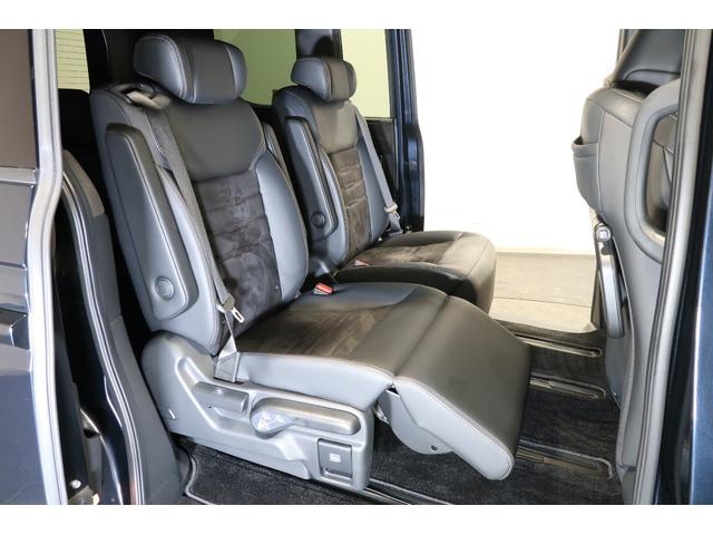 ステップワゴン ｅ：ＨＥＶスパーダプレミアムライン　認定中古車　２年保証付　ワンオーナー　ナビ　Ｂカメラ　ドラレコ　ＥＴＣ　運転支援　全周囲カメラ　マルチカメラ　Ｐテールゲート　Ｗエアコン　両側自動ドア　Ｆセグ　ＵＳＢ接続　クリアランスソナ　クルーズＣ（25枚目）