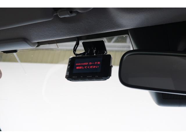 フィット e:HEVホーム ワンオーナー/ドラレコ/ナビ/フルセグ/Bluetooth/CD.DVD再生可/LEDヘッドライト/ETC/バックカメラ/障害物センサー/衝突軽減ブレーキ/ホンダセンシング/クルーズコントロール(19枚目)