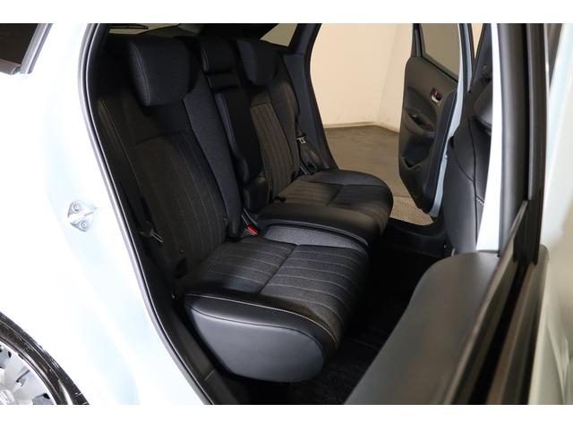 フィット e:HEVホーム ワンオーナー/ドラレコ/ナビ/フルセグ/Bluetooth/CD.DVD再生可/LEDヘッドライト/ETC/バックカメラ/障害物センサー/衝突軽減ブレーキ/ホンダセンシング/クルーズコントロール(22枚目)