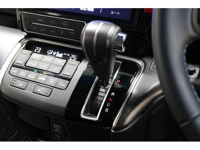 ステップワゴンスパーダ スパーダ・クールスピリットホンダセンシング　認定中古車　２年保証付　ワンオーナー　ナビ　Ｂカメラ　ドラレコ　ＥＴＣ　運転支援　全周囲カメラ　サイドエアバック　スマートキ　アラウンドビューモニター　左右電動スライドドア　バックモニタ　Ｗエアコン（13枚目）