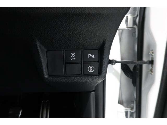 シビック ＥＸ　認定中古車　１年保証付　ワンオーナー　ナビ　Ｂカメラ　ドラレコ　ＥＴＣ　運転支援　Ｒカメ　パーキングセンサー　衝突被害軽減ブレーキ　スマートキーシステム　パワ－シ－ト　１オーナー車　ＵＳＢ　シートＨ（20枚目）
