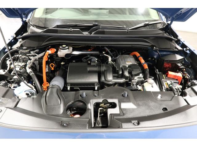 ヴェゼル ｅ：ＨＥＶＺ　ホンダ認定中古車　２年保証　メモリーナビ　Ｂカメラ　ドラレコ　ＥＴＣ　デモカー　衝突回避支援ブレーキ機能　スマキ　Ｐトランク　フルオートエアコン　エアバッグ　両席エアバック　Ｒカメ　パワーウィンドウ（9枚目）
