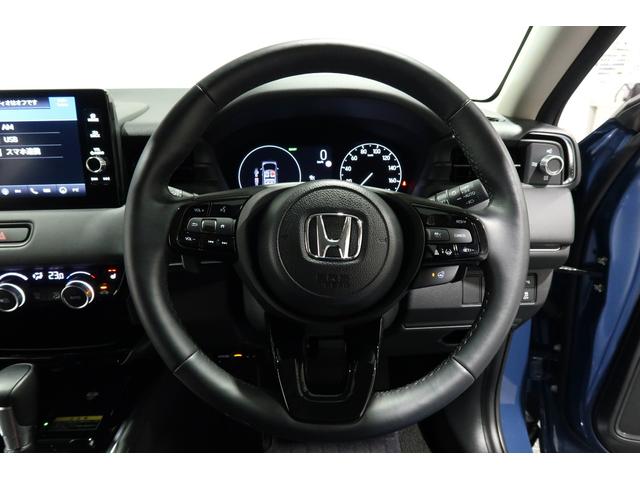ヴェゼル ｅ：ＨＥＶＺ　ホンダ認定中古車　２年保証　メモリーナビ　Ｂカメラ　ドラレコ　ＥＴＣ　デモカー　衝突回避支援ブレーキ機能　スマキ　Ｐトランク　フルオートエアコン　エアバッグ　両席エアバック　Ｒカメ　パワーウィンドウ（18枚目）