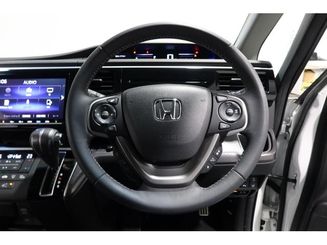 ステップワゴンスパーダ スパーダ・クールスピリットホンダセンシング 認定中古車 1年保証付 ナビ Bカメラ ドラレコ ETC 運転支援 全周囲カメラ サイドエアバック スマートキ アラウンドビューモニター 左右電動スライドドア バックモニタ Wエアコン 地TV USB(19枚目)