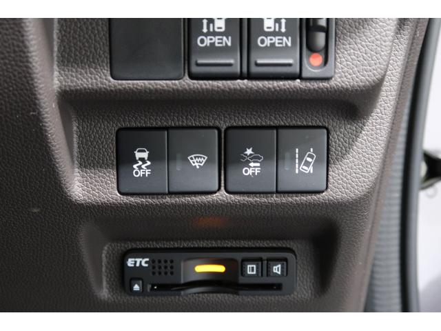 フリード Ｇ・ホンダセンシング　認定中古車　１年保証付　メモリーナビ　ＥＴＣ　ドラレコ　Ｆセグ　追突被害軽減ブレーキ　ｉストップ　電格ドアミラー　Ｗエアバッグ　パワーウィンドウ　ＡＵＸ対応　車線逸脱警報システム　スマートキ　ＶＳＡ（20枚目）